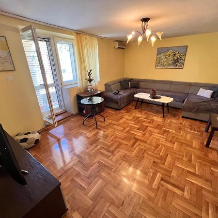 Central Park Apartment Podgorica Exterior photo